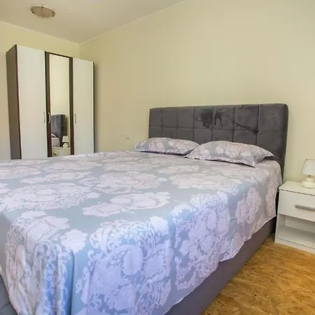 Eny Apartment Porec