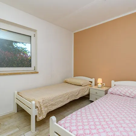 Apartmán Eny *