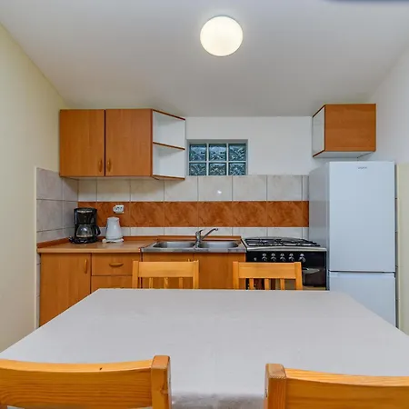 Eny Apartmán *